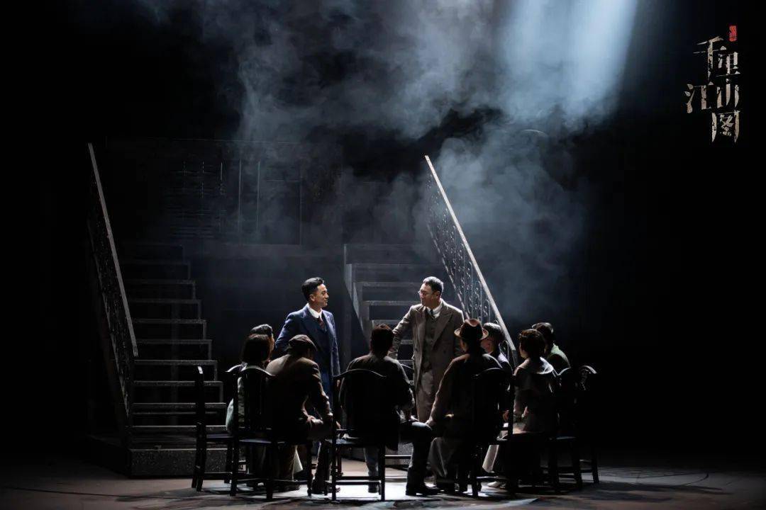 话剧千里江山图首演理想和英雄的风雅颂