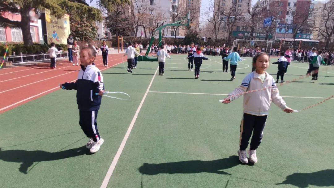 凝绳聚力跃出精彩北仲路第二小学跳绳擂台赛活动