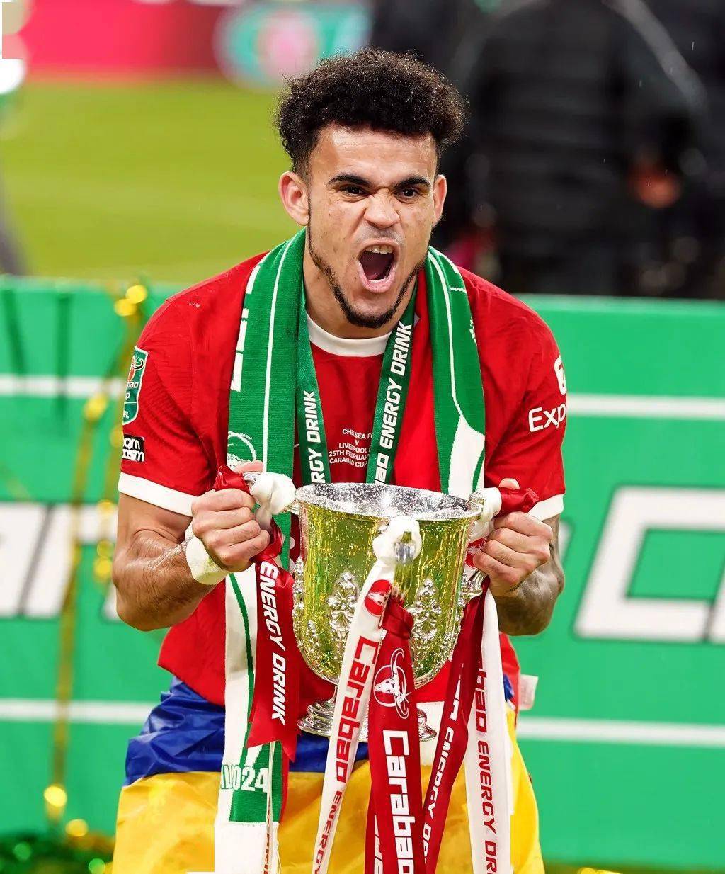 德科巴萨愿买断菲利克斯和坎塞洛希望续约阿劳霍赫内斯拜仁仍在运作