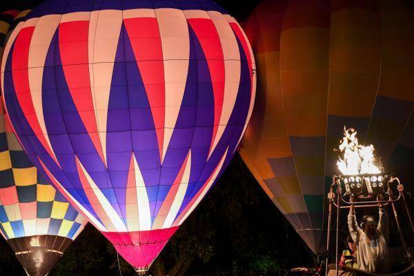 新西兰热气球发光秀