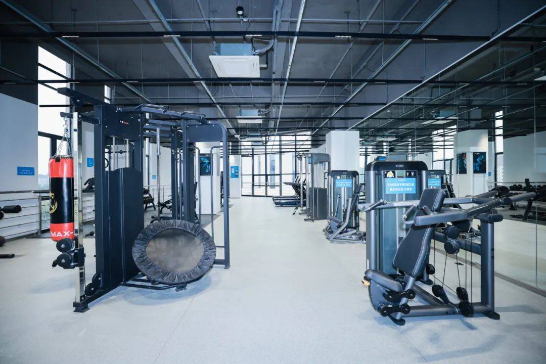 锡马开跑,空港运动氛围浓!_健身_设施_体育