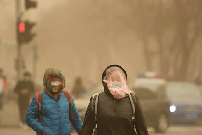 大范围沙尘天气来袭!天津预计这时下沙!还有大风,降温,降雨