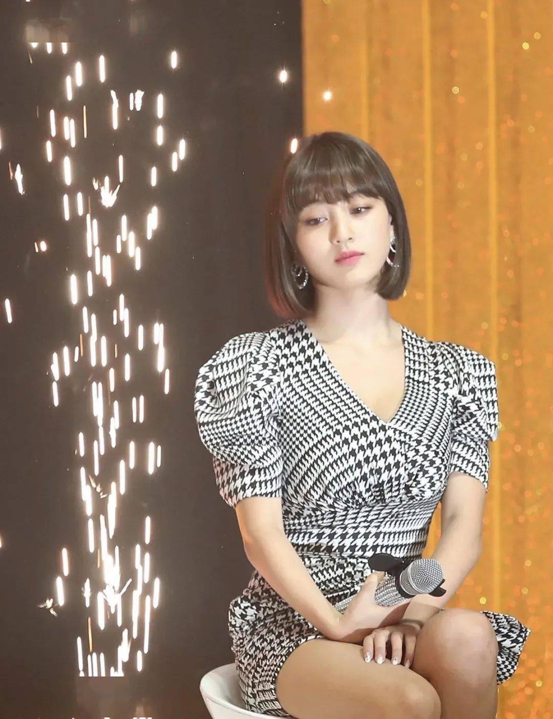 这种垃圾男也要抢?_金秀贤_金赛纶_朴志效