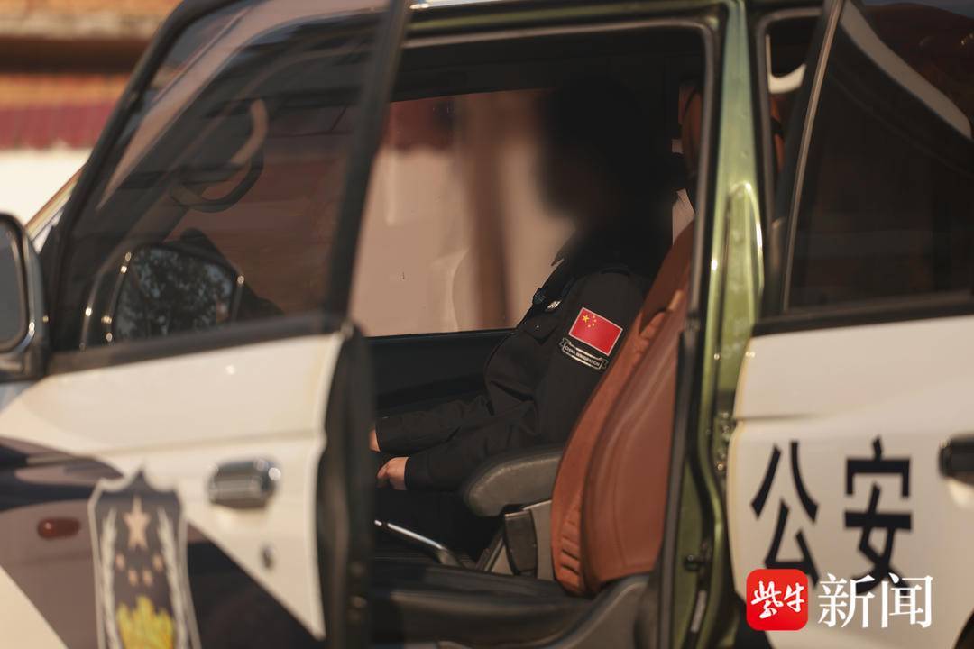 云南缉毒女警卧底假扮情侣被误会,"我不敢解释,也不能解释"_白婷_工作