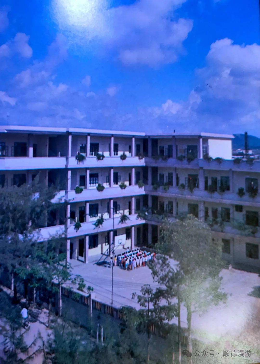 青年路小学校园容里供销社伦教1985年的广珠公路在伦教霞石华生园发现