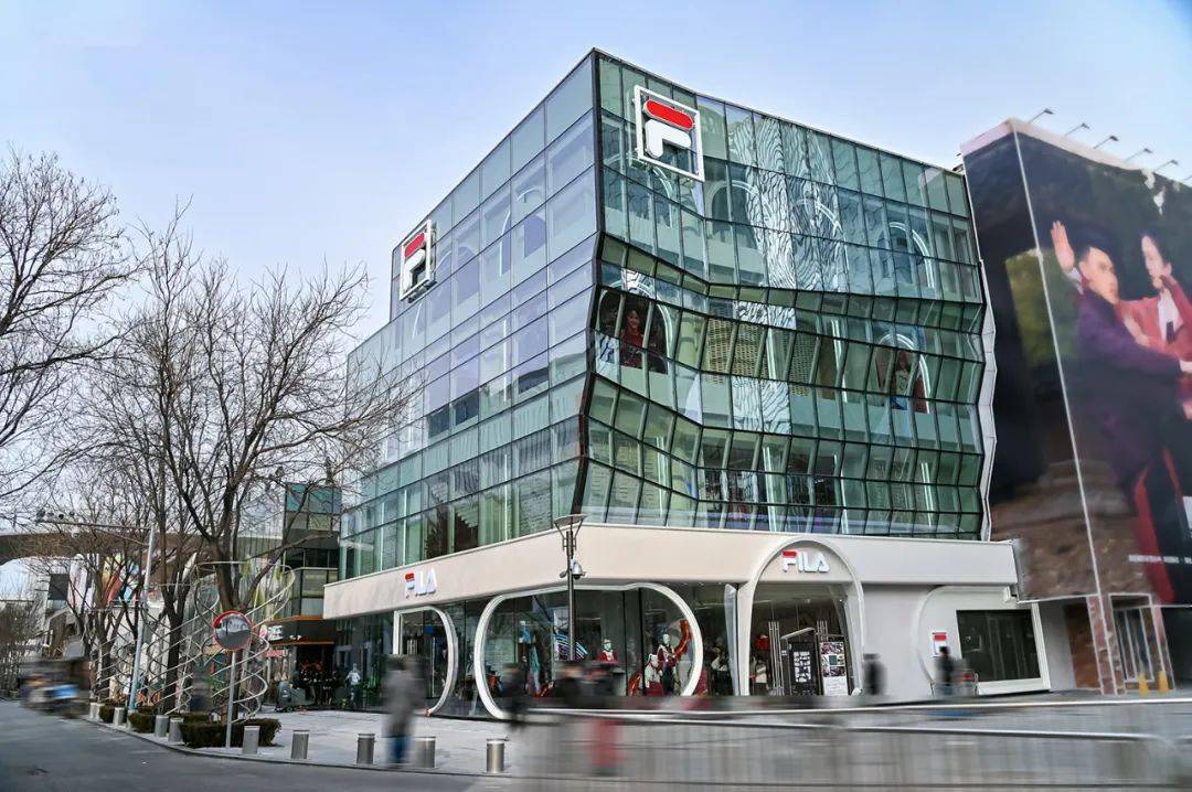 安踏集团赖世贤多品牌核心能力穿越周期