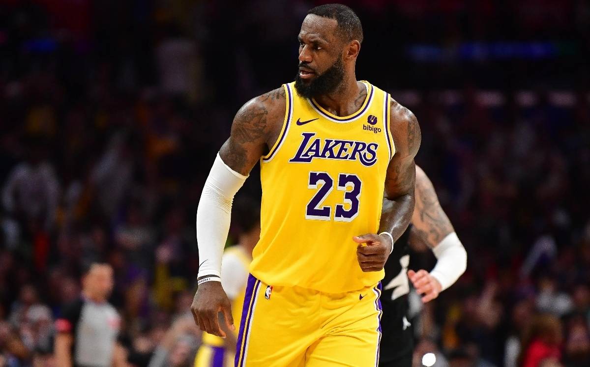 原创175次25510老詹牛掰呀差点又干到历史第一