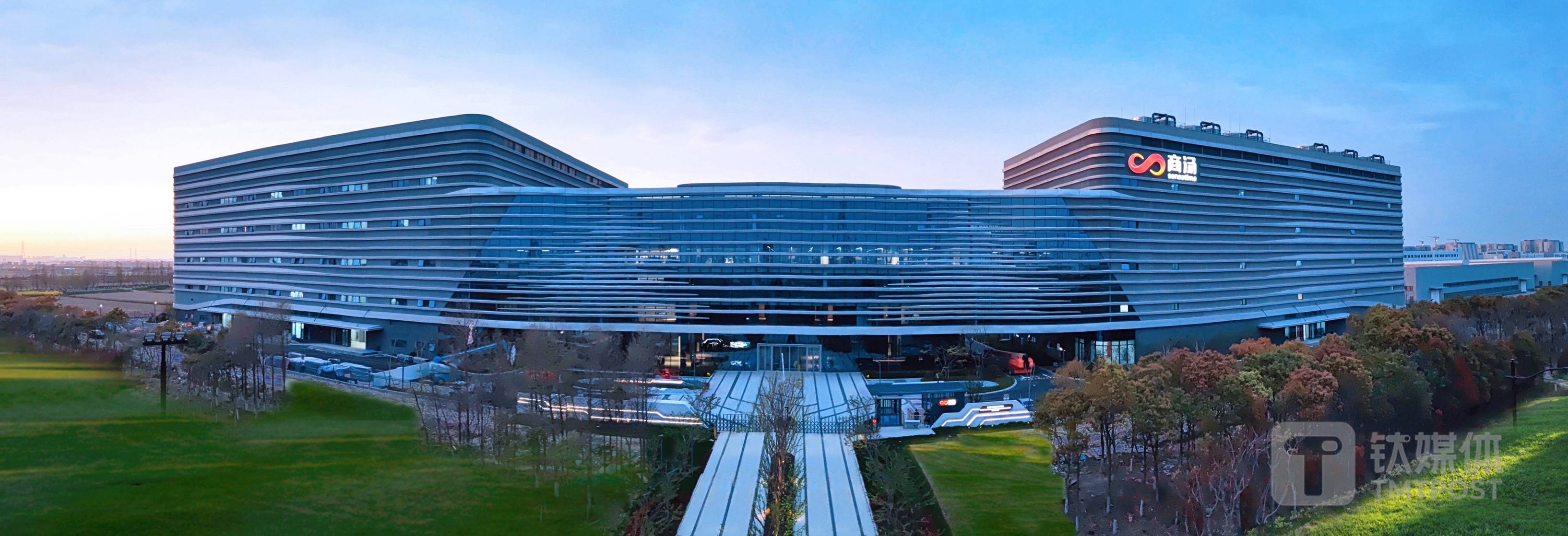 生成式 ai 收入暴涨200%!ai 2.0时代下,商汤不应被|钛