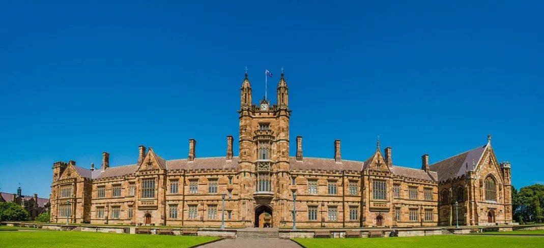 of sydney,简称usyd)是大洋洲第一所大学,位于大洋洲发源地,澳大利亚