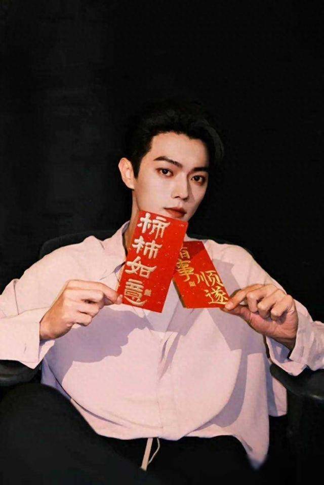 许凯横店炮王胖冰李晨复合无望彭于晏被封杀虞书欣夹子音又