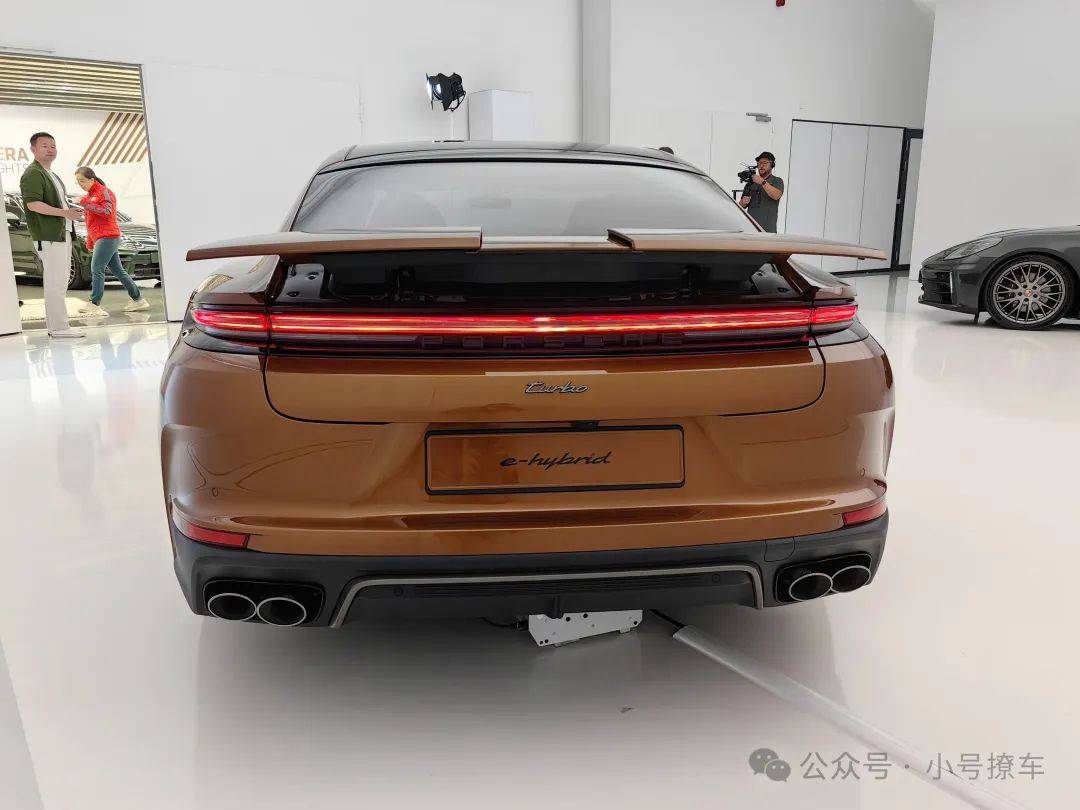 1288万元起全新保时捷panamera插混版上市纯电续航96km