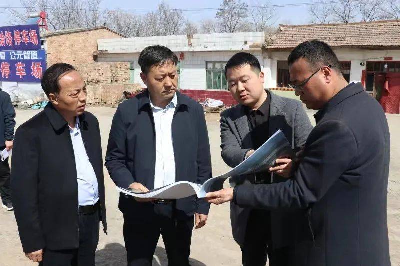 3月25日,洛川县委副书记,县长张晶调研省级"千万工程"示范村创建工作.