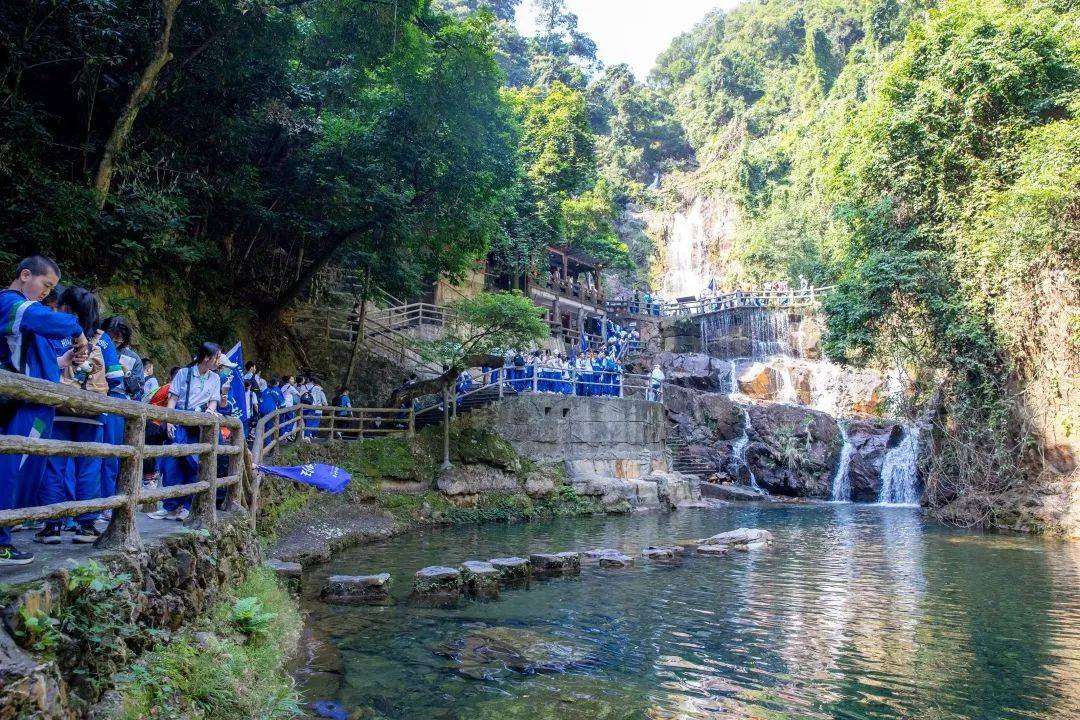 肇庆鼎湖山风景区简介图片