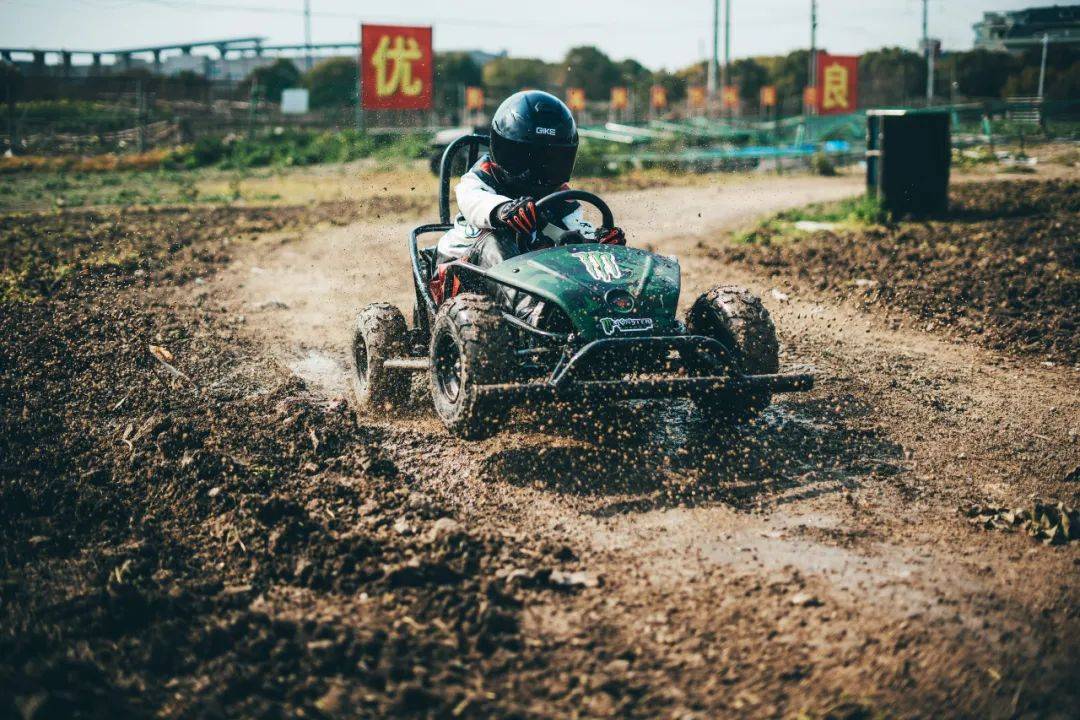 春日踏青季放飞你的梦想风筝节纸飞机比赛包饺子卡丁车一整天都玩不够
