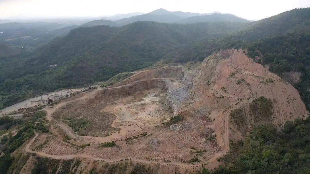 举报反被定罪广东陆丰村民被诉敲诈采石场后续如何