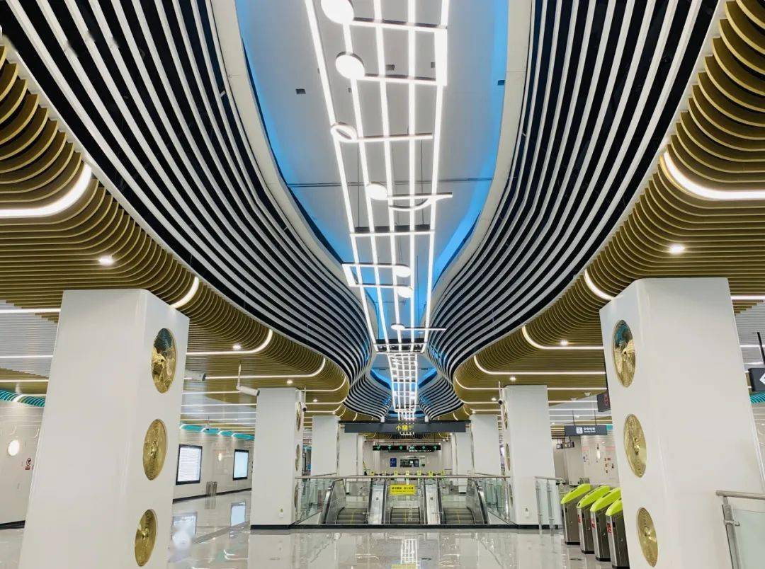 这些天府站你有没有坐错过