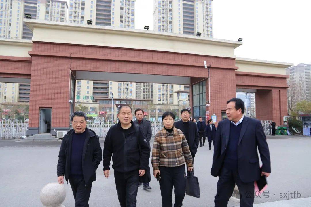 会后,调研组一行实地调研了泗县三中夏邱路校区,泗县经济开发区中心