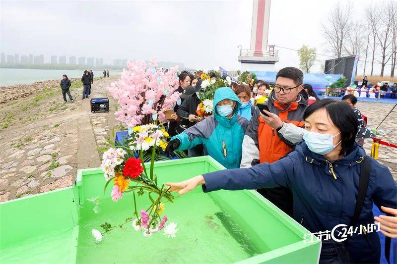 赢博体育江苏24小时 无锡：春季寰宇微型汽车配件博览会开张(图5)