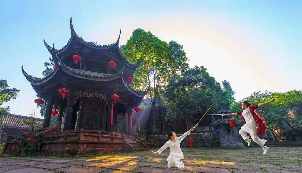 老子庙成为道教主流教派全真龙门派的道场,并于1985年7月被列为成都市