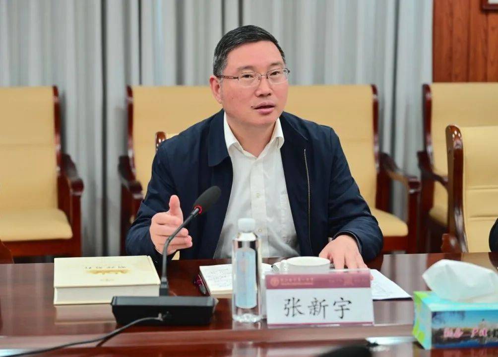 张新宇常务副市长调研金华市区基础教育工作