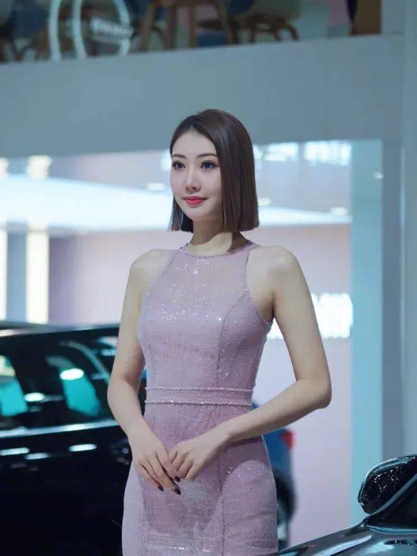 聚焦车展 | 车模女神,火辣性感:一场视觉的盛宴.