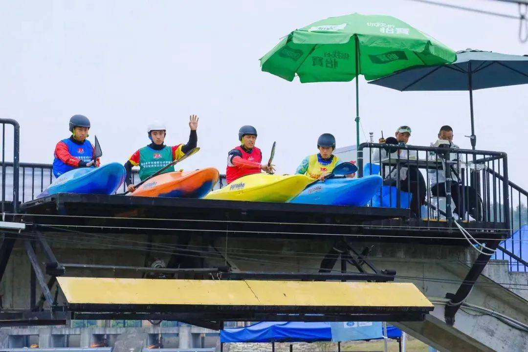 辽宁皮划艇运动员名单图片