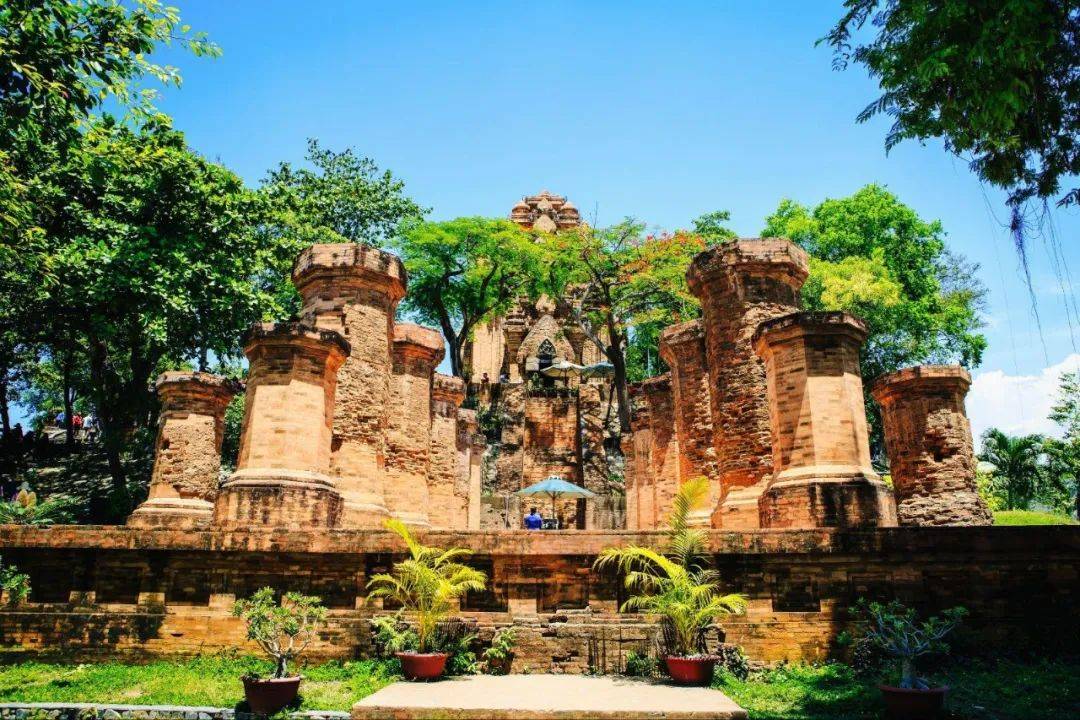 芽庄攻略!全网最值懒人出海度假超全指南!_越南_海滩_行程