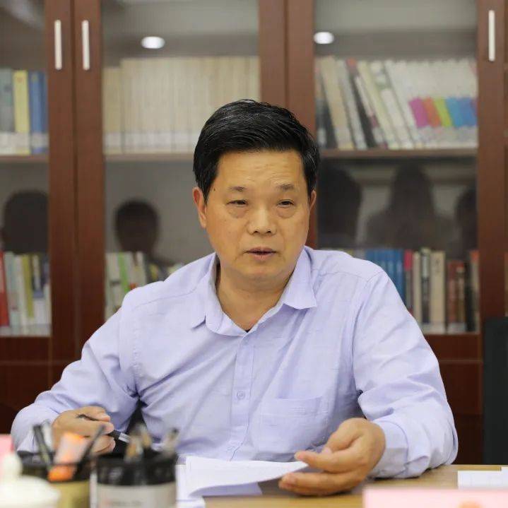 黄志荣释理山周莹柯碧玲会议通报华侨民宗委2024年主要工作安排,讨论