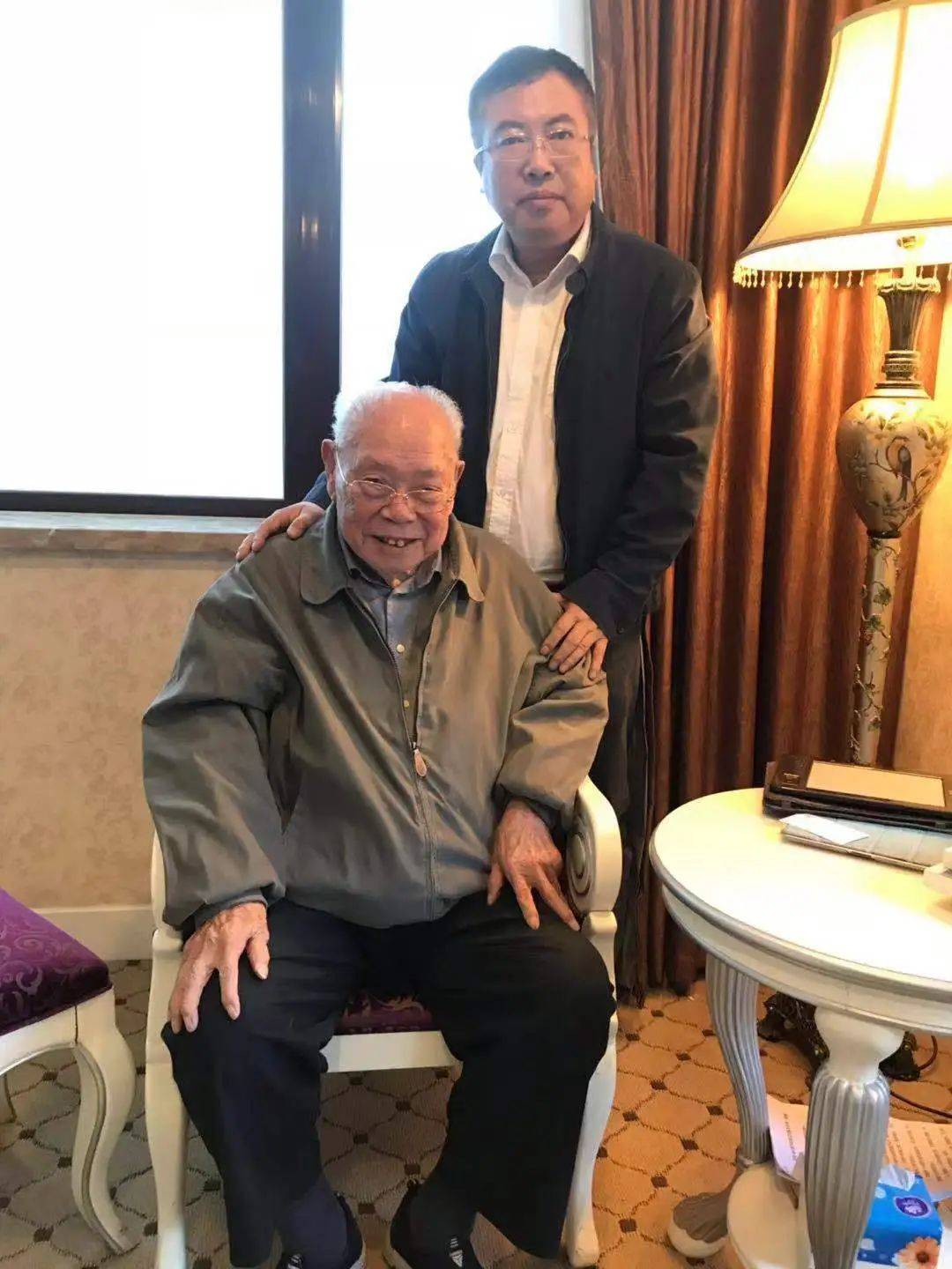 纪念马识途人民需要文学作家更需要人民