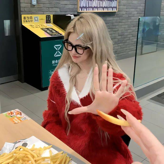 情头其实比结束更痛苦的是拖泥带水的耗着676767