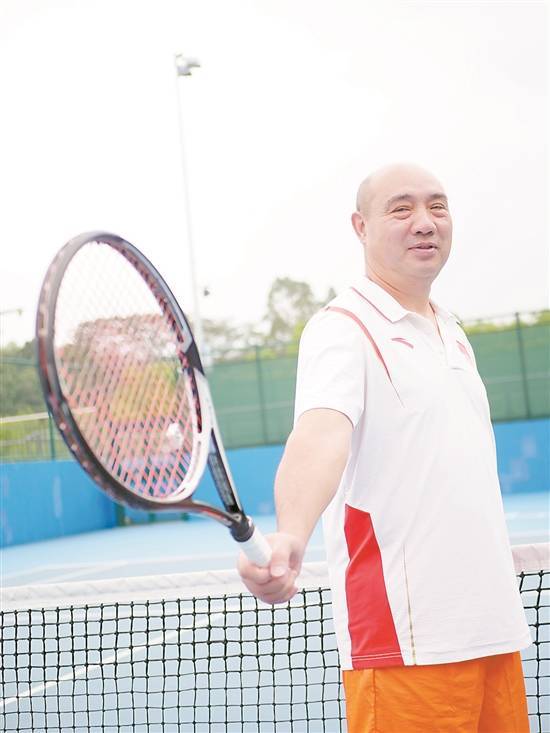 刘穗明为热爱搭舞台