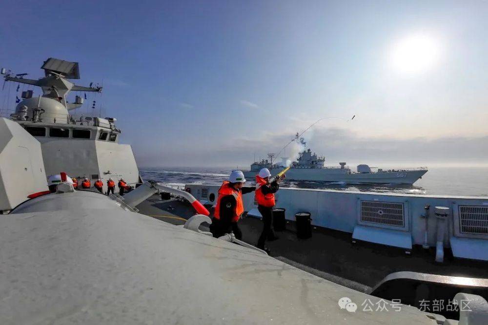 舰艇编队持续鏖战数昼夜