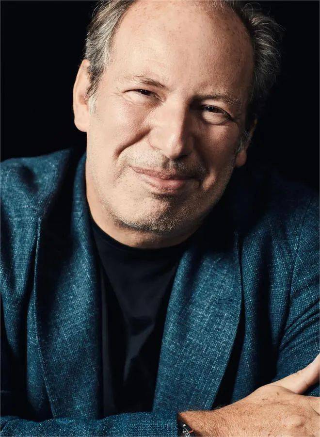 在汉斯·季默的音乐中,我们仿佛看到了生命的起伏与跌宕.