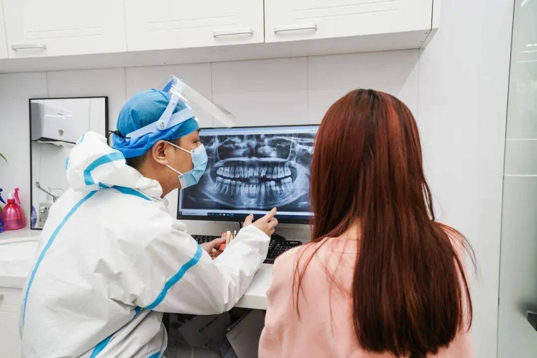 永安这家口腔门诊的这些费用全省了!_牙齿_问题_儿童