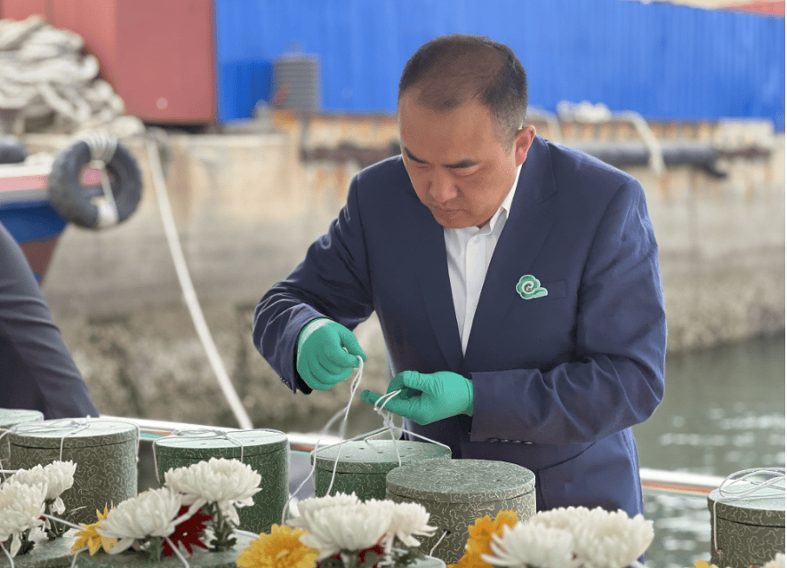 市第39次海葬活动今在大连完成 百位逝者骨灰代为撒海_殡葬_服务_业务