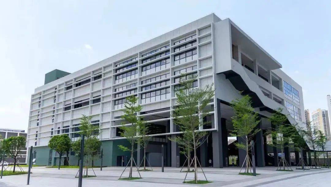 公办深圳技术大学23年录取分数线学校环境宿舍介绍