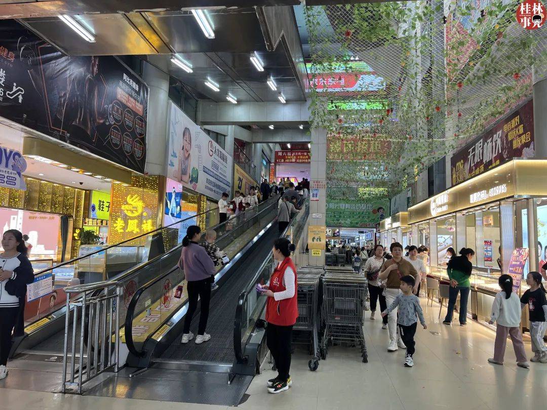 实拍桂林北极广场商贸城如今
