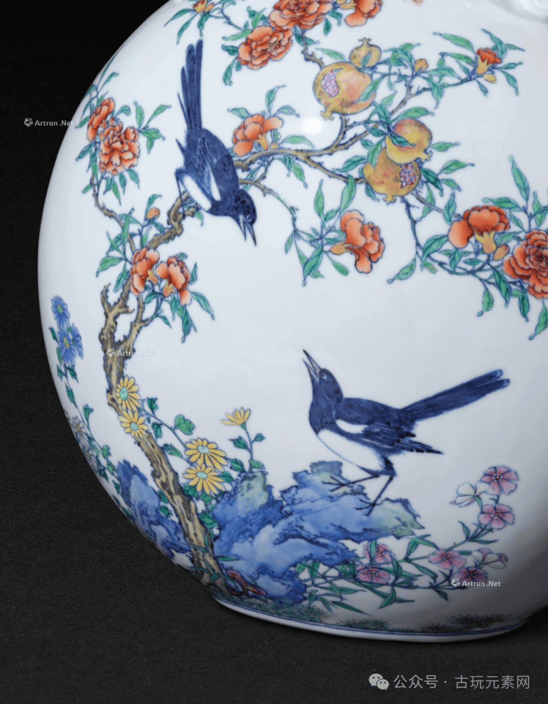 豪华阵容香港苏富比上线三只天价大扁壶