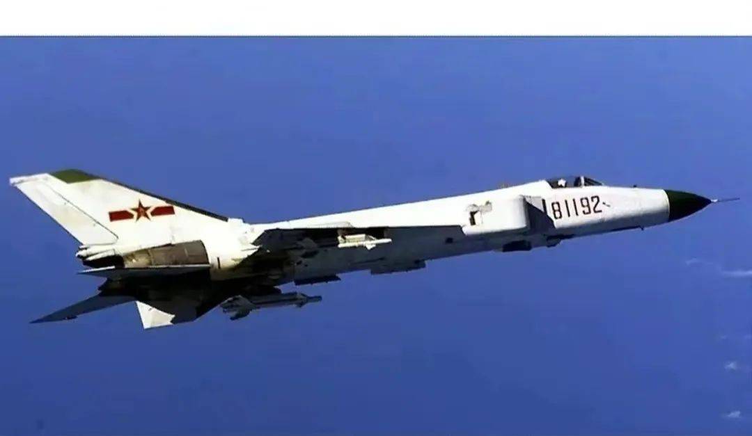 "呼叫81192,请返航!