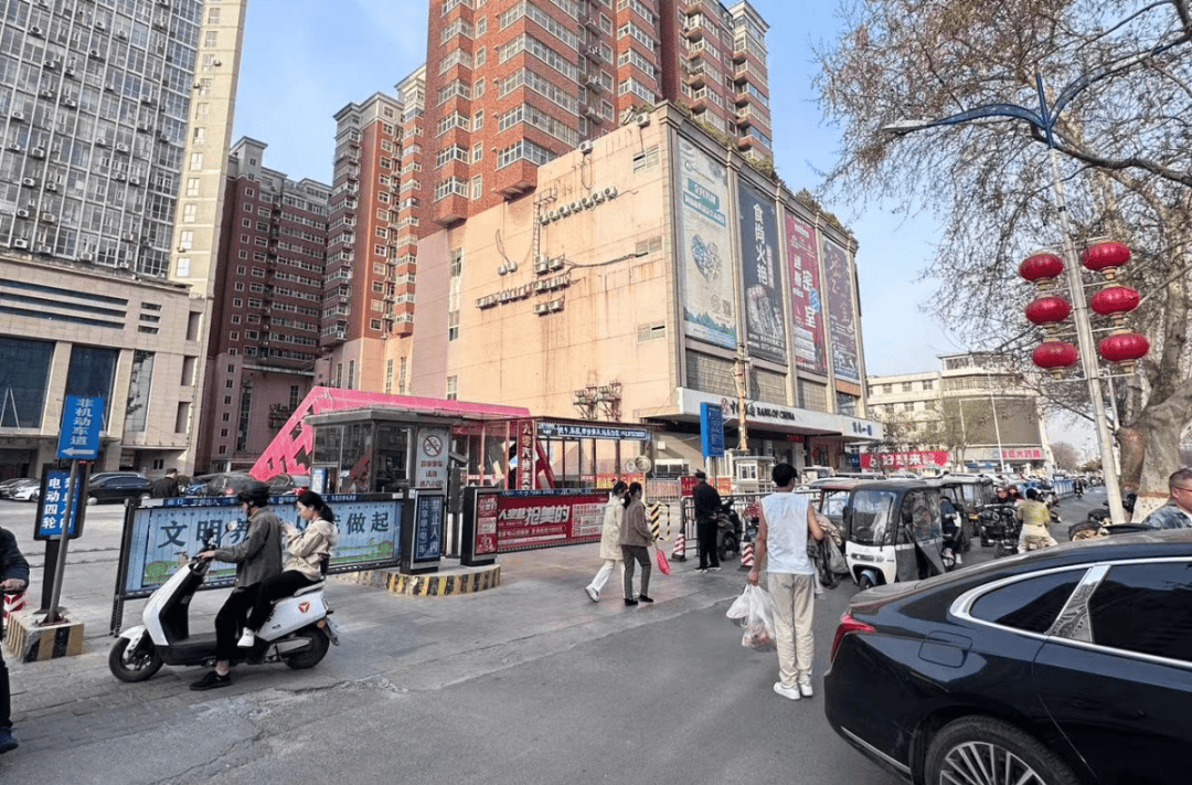 新乡胖东来停车攻略(附路线,位置,车位数量)