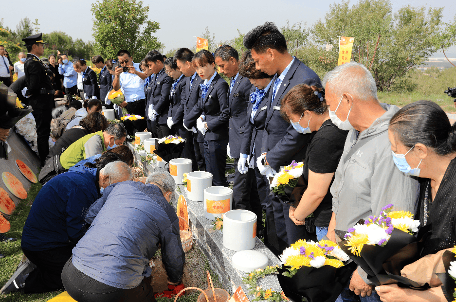 让归去更文明多样化的节地生态安葬方式正在青城逐渐兴起