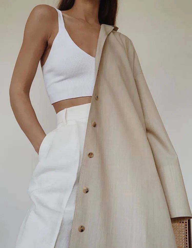 春夏的松弛感是淡人穿搭给的