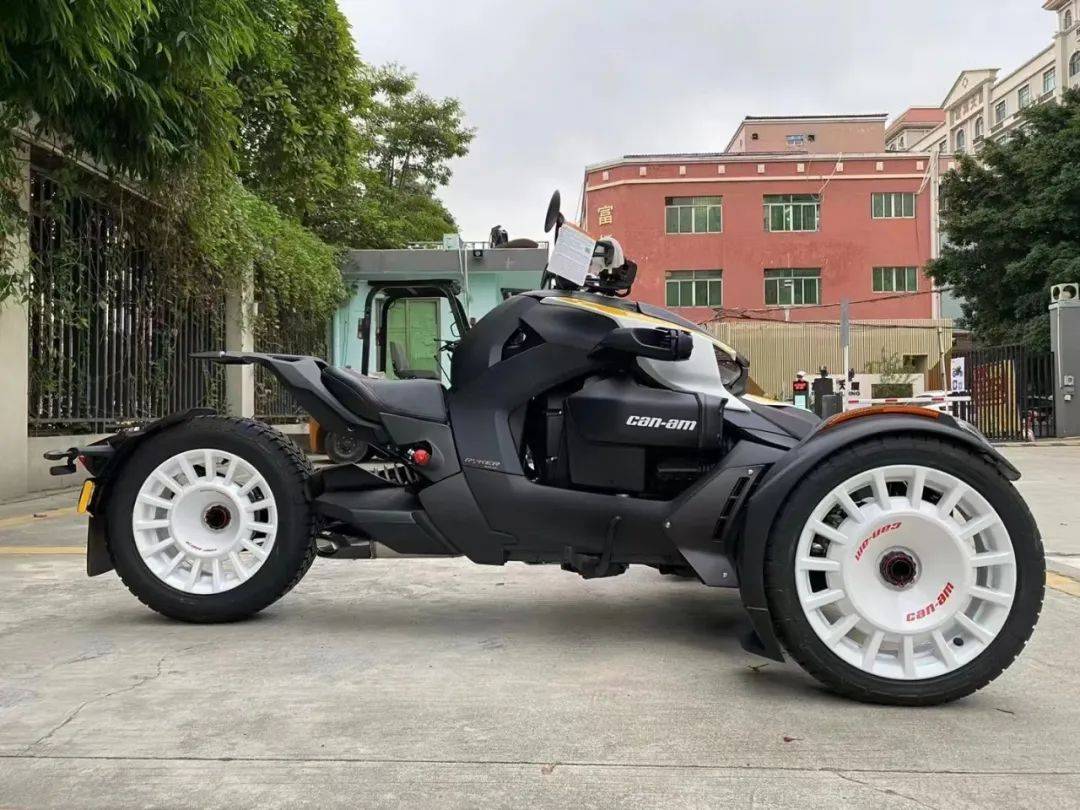 2022年庞巴迪蝎子can-am ryker rally 900黄白 小茂仅一台_搜狐汽车