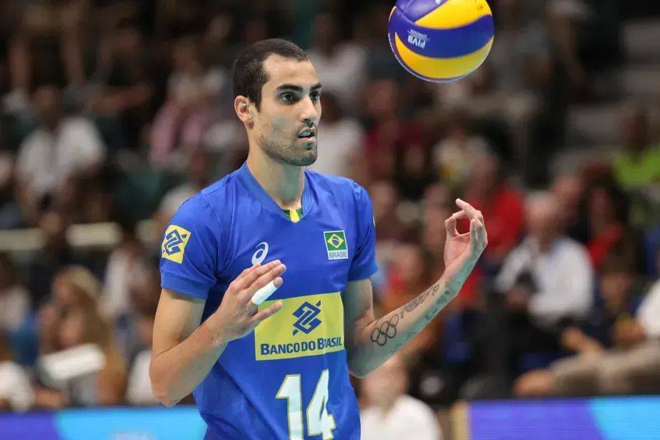 巴西男排主力奥运冠军公开承认同性恋曾遭到歧视男朋友是他