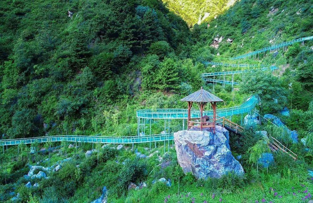 心之所往,山野游之与其向往,不如出发漫山花溪谷欢迎您!