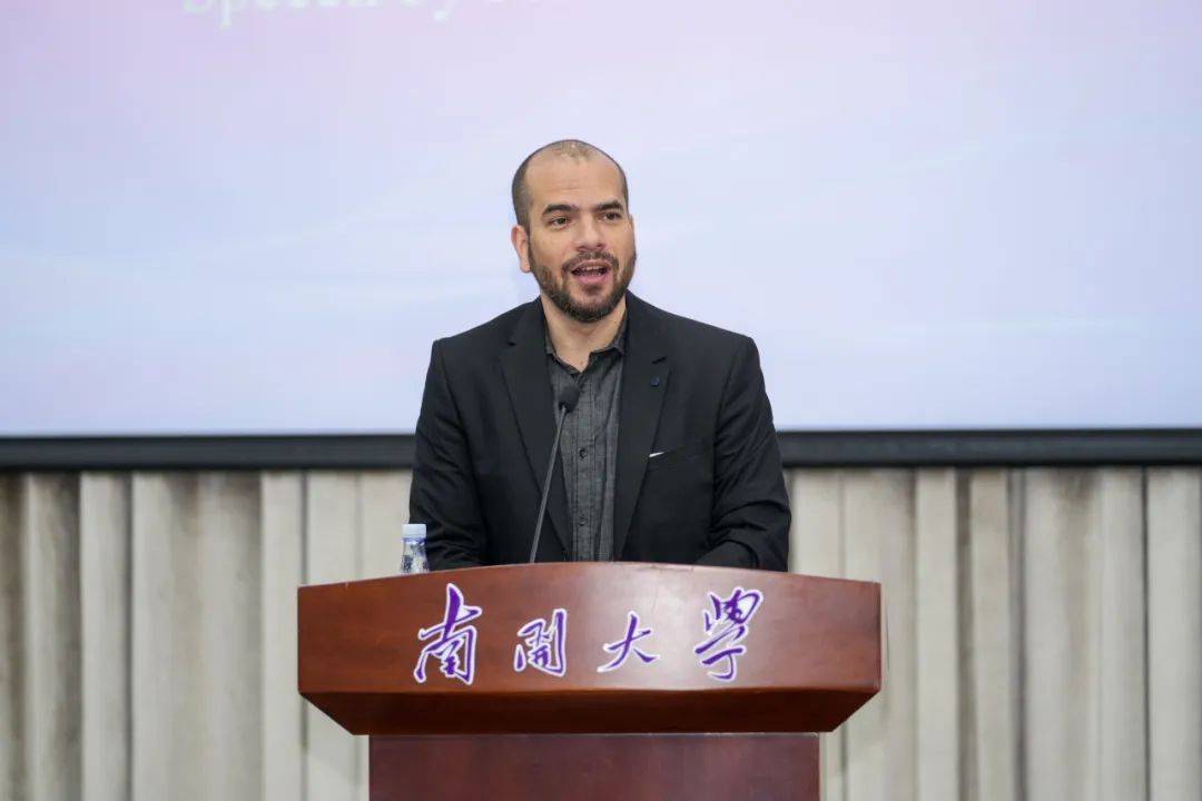 菲尔兹奖得主受聘南开客座教授