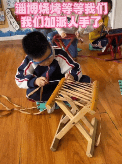 请问你是想剪个时尚的发型呢,还是烫个洋气的大波浪?