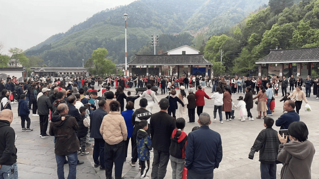 咸宁游客量旅游收入双双增长清明假期微度假成游客出行首选