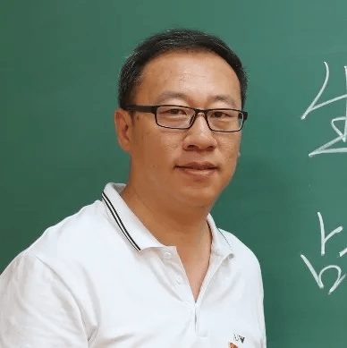 校园行┃通知中国教育学会初中教育专业委员会面向未来