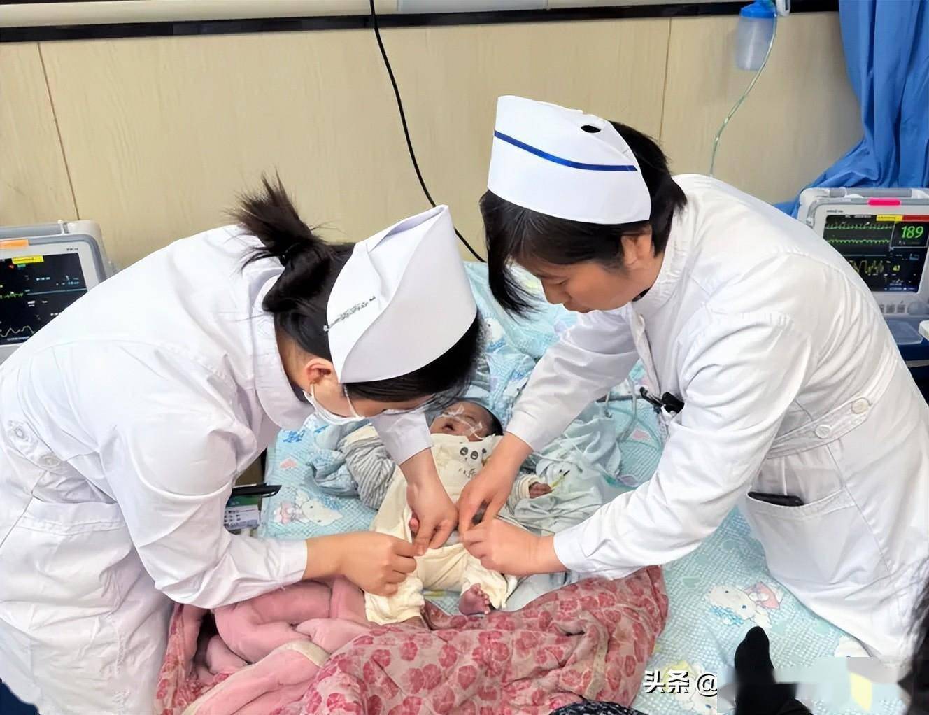 【优质服务】小举措 大温暖_患儿_婴儿_抢救